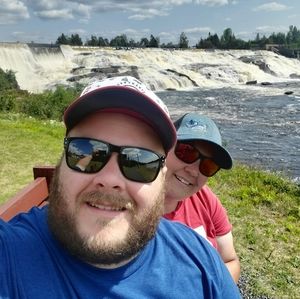 Meet your Posher, Pierre